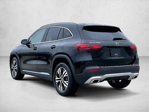 Night Black 2026 Mercedes-Benz GLA 250 4MATIC