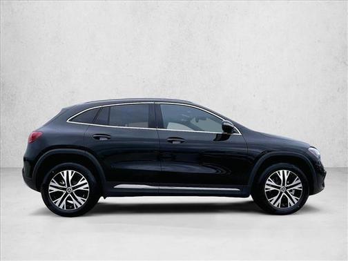 Night Black 2026 Mercedes-Benz GLA 250 4MATIC