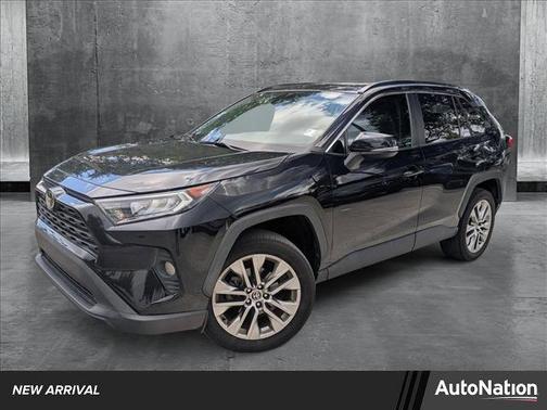 2021 Toyota RAV4 XLE Premium