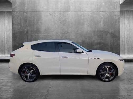 2023 Maserati Levante GT