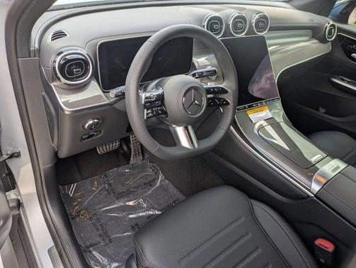 2026 Mercedes-Benz GLC 300 Base