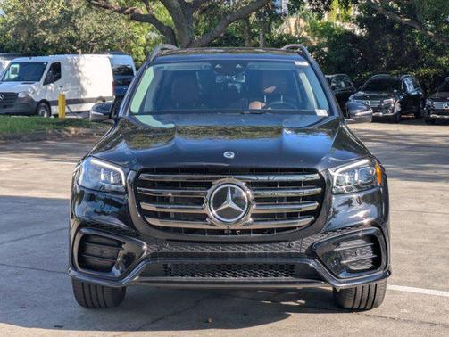 2025 Mercedes-Benz GLS 450 4MATIC