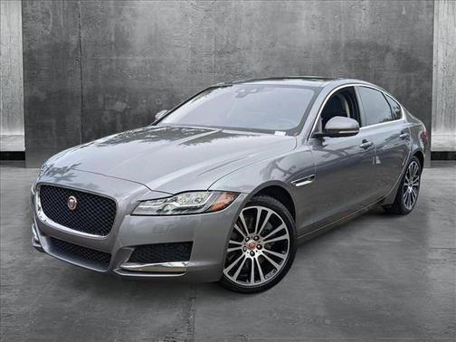 2020 Jaguar XF 30t Prestige RWD Automatic