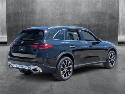 2025 Mercedes-Benz GLC 350e Base