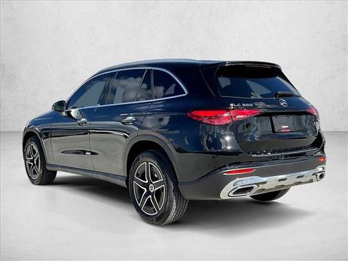 2026 Mercedes-Benz GLC 300 4MATIC
