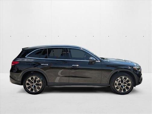 2025 Mercedes-Benz GLC 350e Base