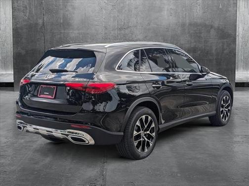 2025 Mercedes-Benz GLC 350e Base