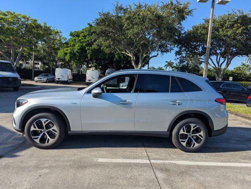 2025 Mercedes-Benz GLC 350e Base