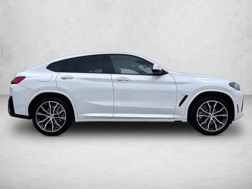 Alpine White 2024 BMW X4 xDrive30i