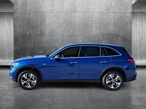 2025 Mercedes-Benz GLC 350e Base