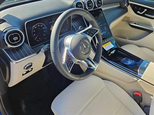 2025 Mercedes-Benz GLC 350e Base