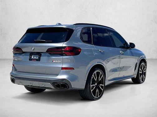 Skyscraper Grey Metallic 2024 BMW X5 M60i