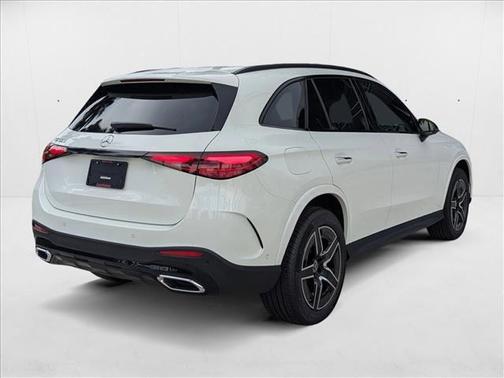 2026 Mercedes-Benz GLC 300 Base