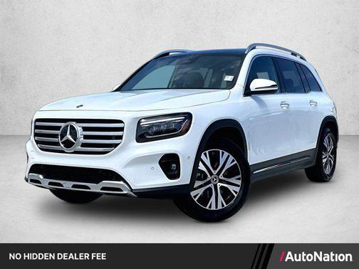 Polar White 2024 Mercedes-Benz GLB 250 4MATIC