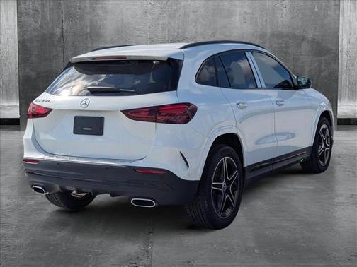 2025 Mercedes-Benz GLA 250 Base