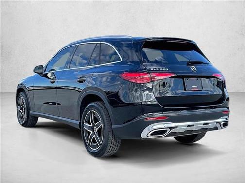 2026 Mercedes-Benz GLC 300 Base
