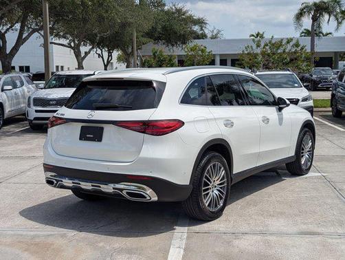 2025 Mercedes-Benz GLC 300 Base