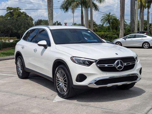 2025 Mercedes-Benz GLC 300 Base
