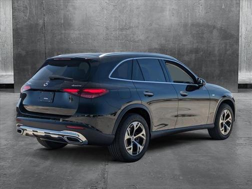2025 Mercedes-Benz GLC 350e Base