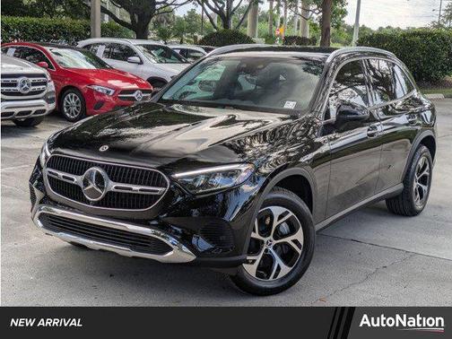 2025 Mercedes-Benz GLC 350e Base