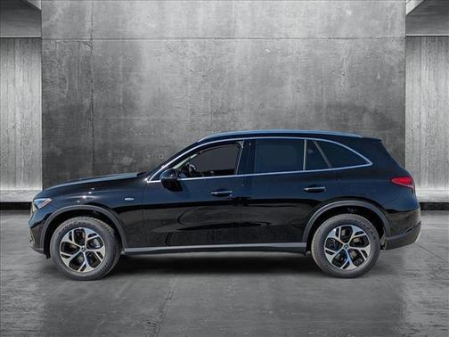 2025 Mercedes-Benz GLC 350e Base