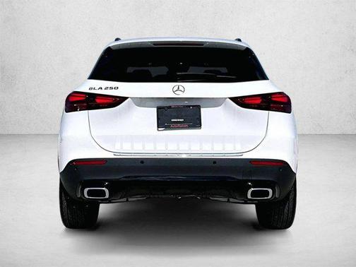 Polar White 2026 Mercedes-Benz GLA 250 4MATIC