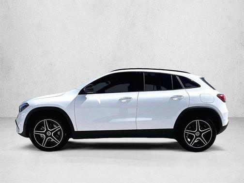 Polar White 2026 Mercedes-Benz GLA 250 4MATIC
