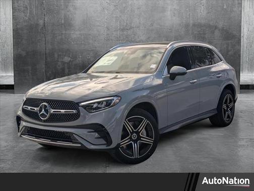 2025 Mercedes-Benz GLC 300 Base
