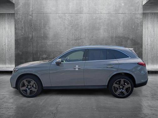 2025 Mercedes-Benz GLC 300 Base