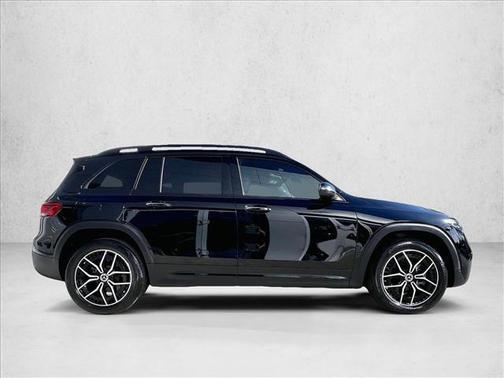 2023 Mercedes-Benz EQB 300 4MATIC