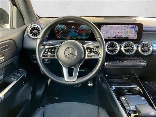 2023 Mercedes-Benz EQB 300 4MATIC