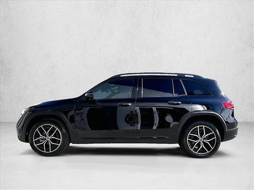 2023 Mercedes-Benz EQB 300 4MATIC