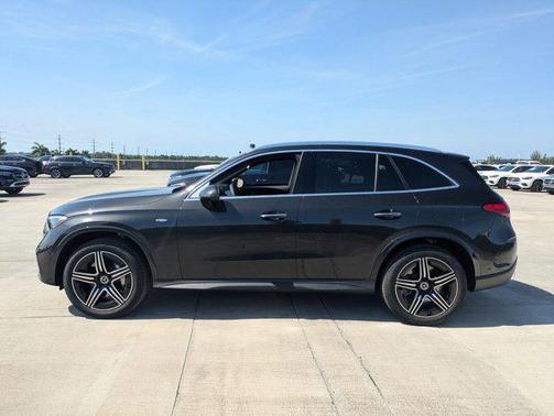 2025 Mercedes-Benz GLC 350e Base