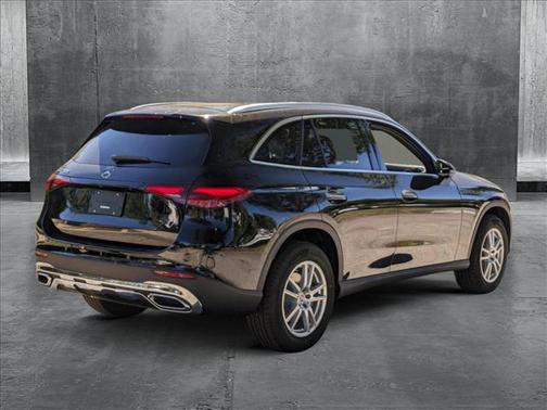 2025 Mercedes-Benz GLC 300 Base
