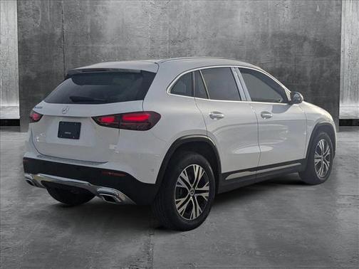 2025 Mercedes-Benz GLA 250 Base