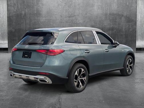 2025 Mercedes-Benz GLC 350e Base