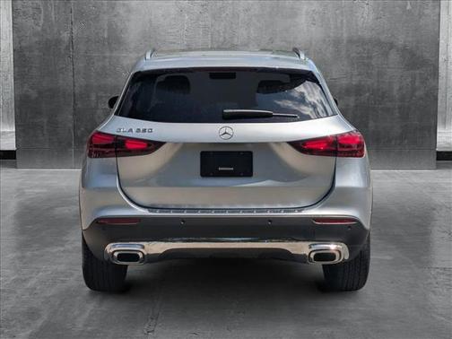2025 Mercedes-Benz GLA 250 Base