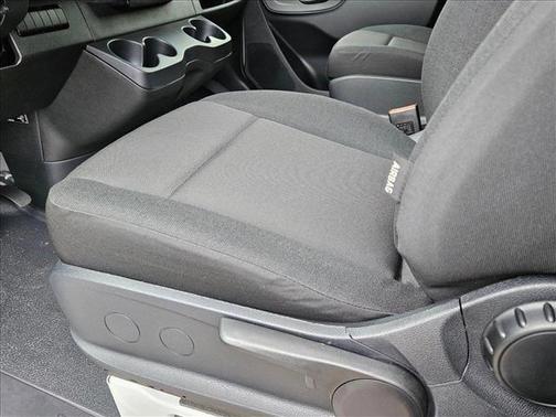 2025 Mercedes-Benz Sprinter 2500 Standard Roof