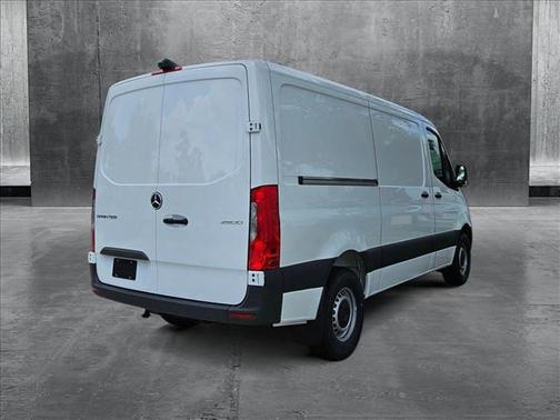 2025 Mercedes-Benz Sprinter 2500 Standard Roof