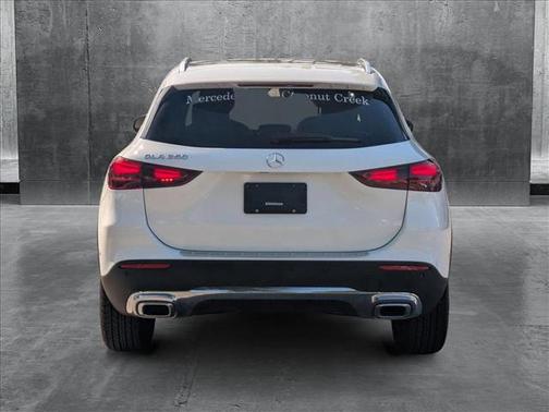 2025 Mercedes-Benz GLA 250 Base