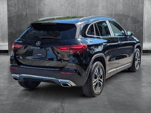 2025 Mercedes-Benz GLA 250 Base
