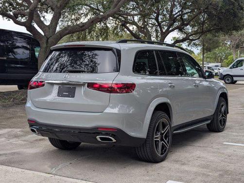 2026 Mercedes-Benz GLS 450 4MATIC