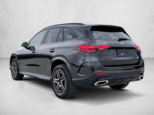 2026 Mercedes-Benz GLC 300 Base
