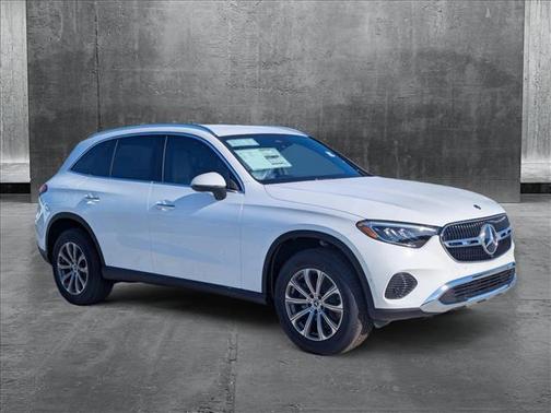 2025 Mercedes-Benz GLC 300 4MATIC
