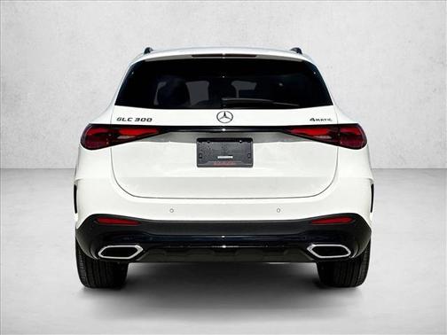 2026 Mercedes-Benz GLC 300 4MATIC