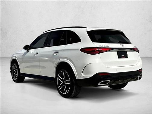 2026 Mercedes-Benz GLC 300 4MATIC