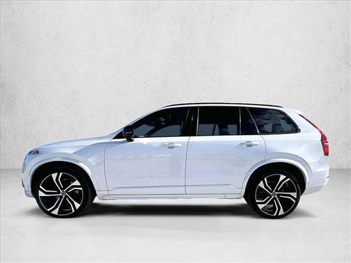 2020 Volvo XC90 T5 R-Design