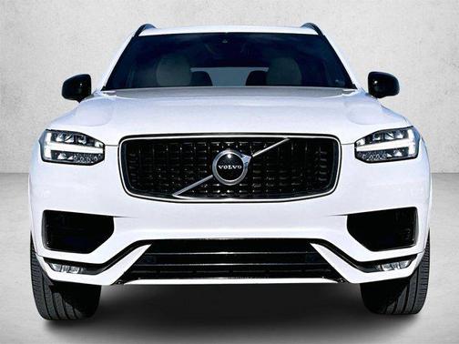 2020 Volvo XC90 T5 R-Design