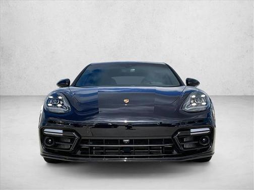 2023 Porsche Panamera 4 Platinum Edition