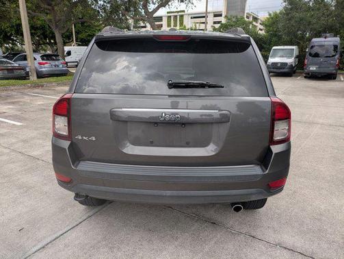 2016 Jeep Compass Sport